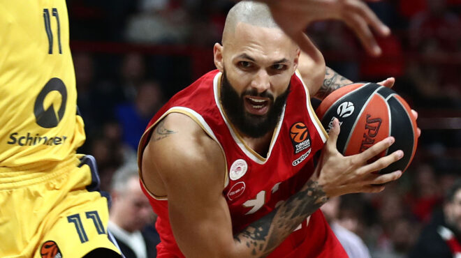 ολυμπιακός-ολοι-πρέπει-να-κάνουμε-step-up-σ-563391592