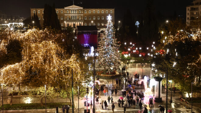 εορταστικό-ωράριο-καταστημάτων-τι-ώ-563389951