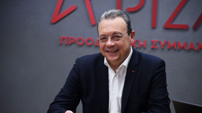 σ-φάμελλος-το-2025-να-φέρει-μόνο-φωτεινές-κ-563398579