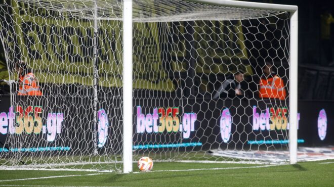 super-league-1-αναλαμβάνει-η-τεχνολογία-563377444