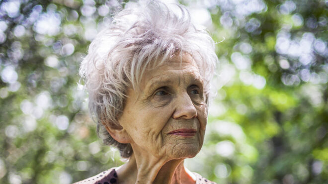 ερμηνεύοντας-τα-σκοτάδια-της-νομπελί-563378164