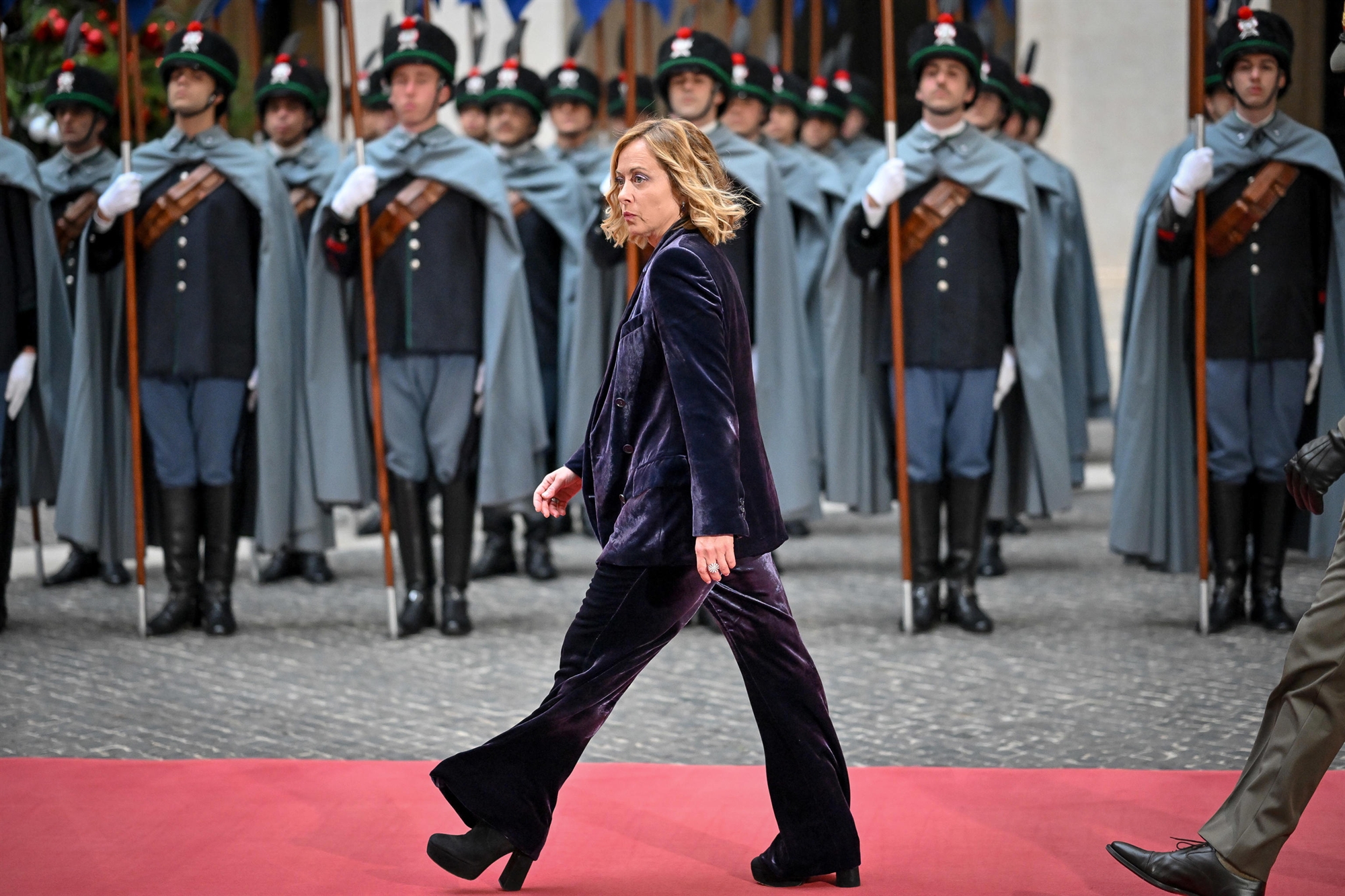 Τα 24 πρόσωπα του 2024-13