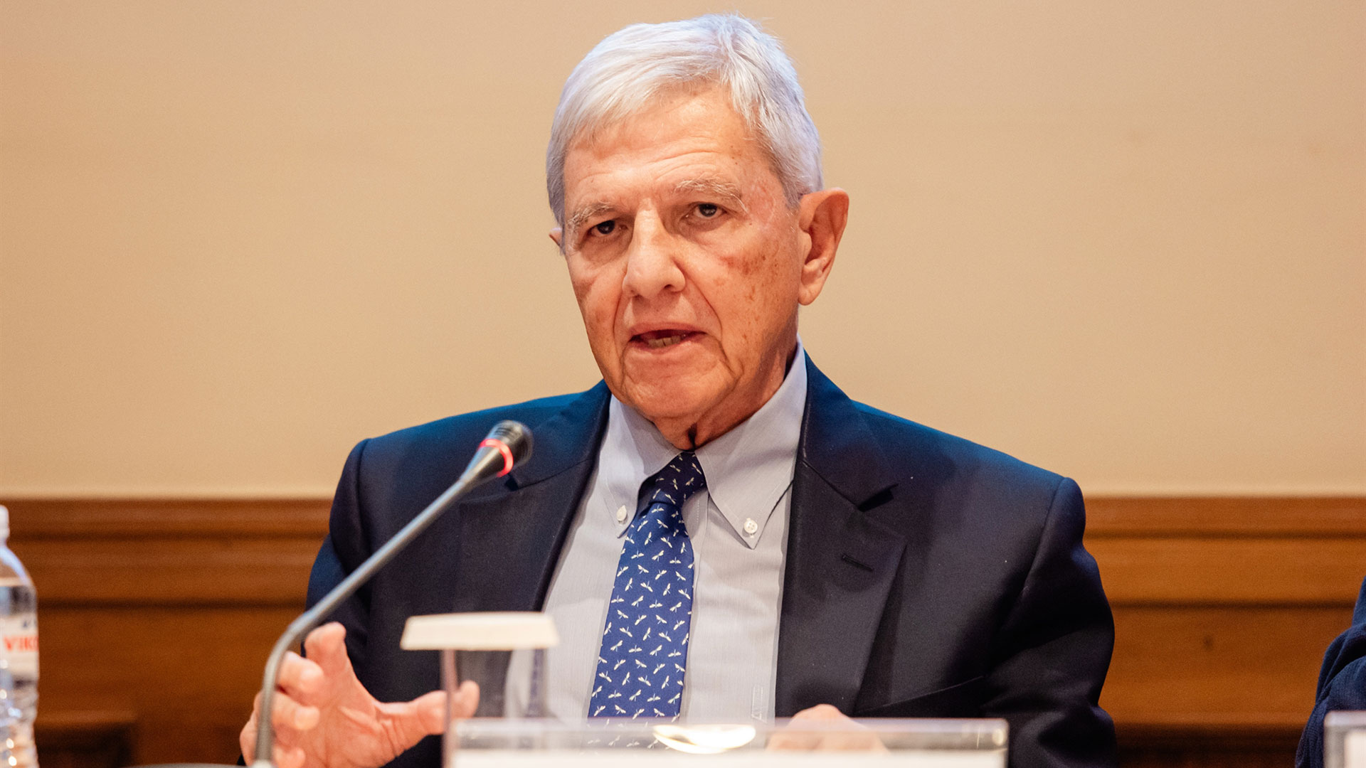 Εκβιομηχάνιση της Ελλάδας 1950-2014, αλήθειες και μύθοι μέσα από μια έκδοση-2