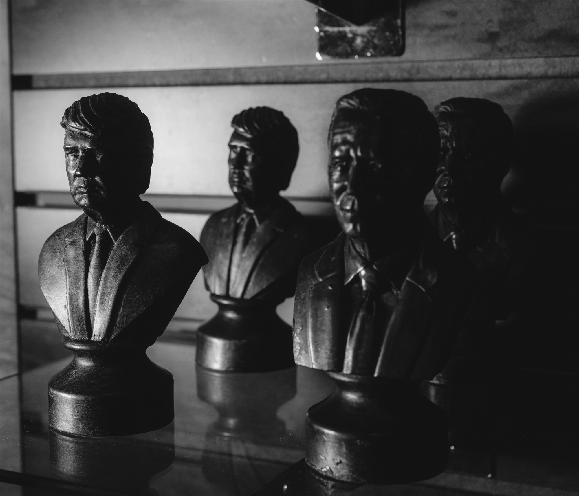 προσγείωση-στην-εποχή-τραμπ-μέσω-δαμα-563385658