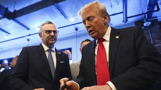 οικογενειακή-υπόθεση-η-διπλωματία-υπ-563353465