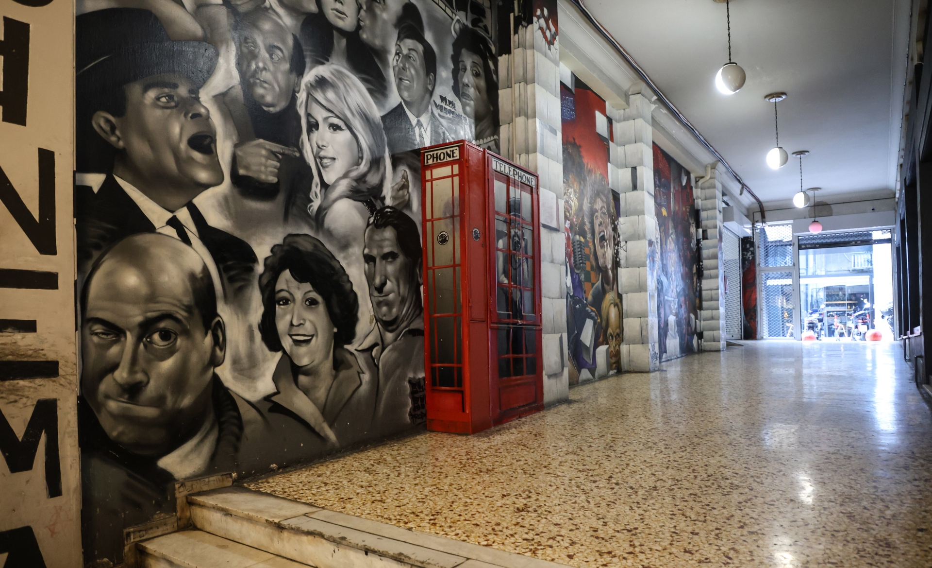 «Θα σε δω στο Χόλιγουντ» της πλατείας Κάνιγγος-7