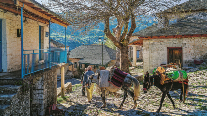 επιστρέφουν-στα-μπλόκα-οι-αγρότες-563374978