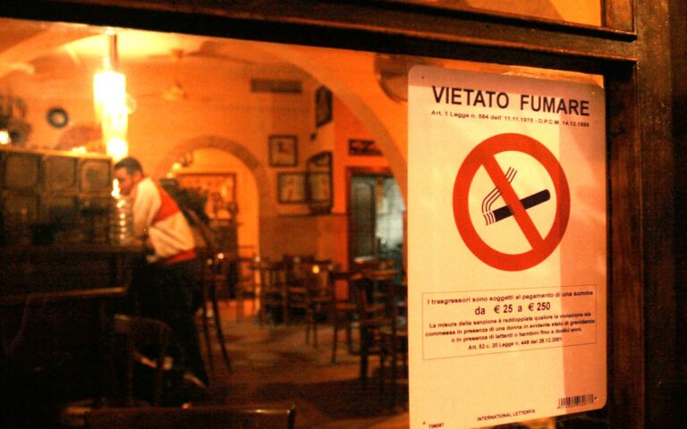 Πόσο απέχουμε από την καθολική απαγόρευση του καπνίσματος;-3