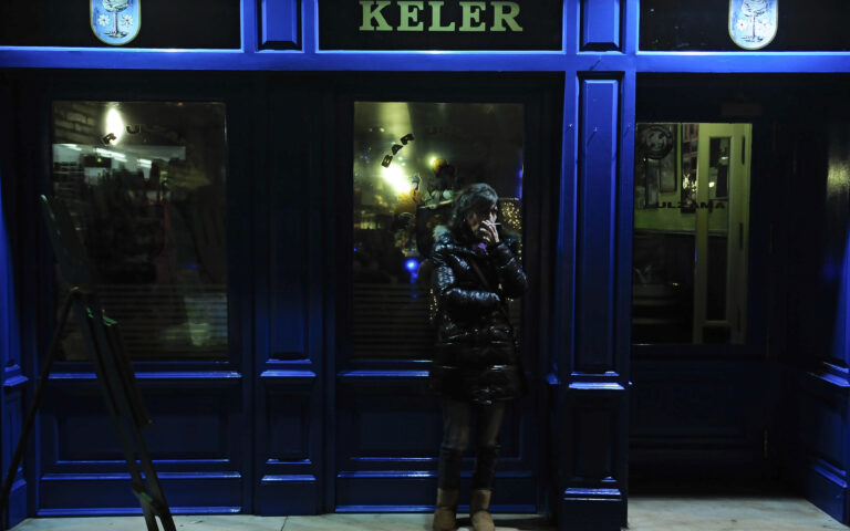 Πόσο απέχουμε από την καθολική απαγόρευση του καπνίσματος;-2