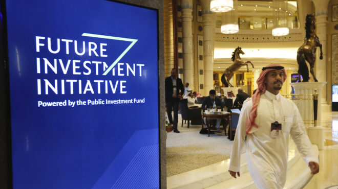 επιχειρηματικά-deals-ύψους-36-δισ-δολ-τους-π-563382064