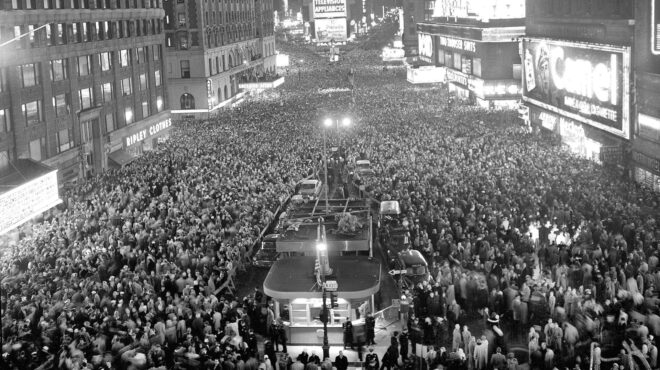 σαν-σήμερα-31-δεκεμβρίου-1907-το-πρώτο-times-square-ball-dr-563396953