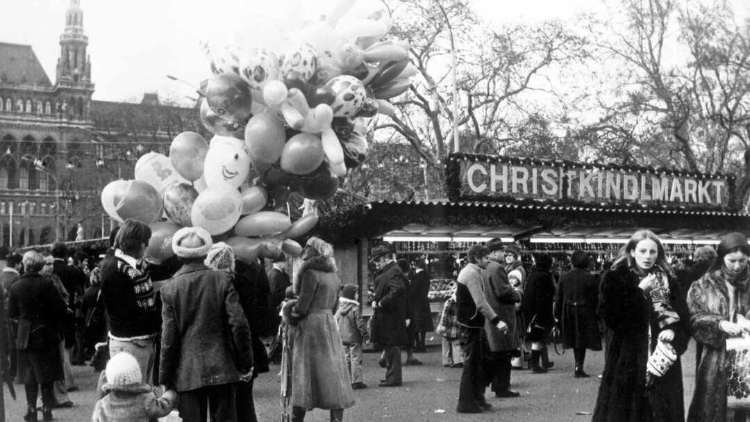 h-σκοτεινή-ιστορία-των-χριστουγεννι-563380111