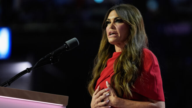 ο-τραμπ-πρότεινε-για-πρέσβειρα-των-ηπα-563367871