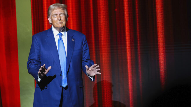 τραμπ-θα-εξετάσει-από-την-πρώτη-ημέρα-563363995