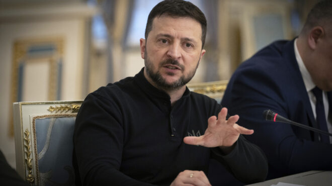 ζελένσκι-η-ουκρανία-κλείνει-τη-στρόφι-563382685