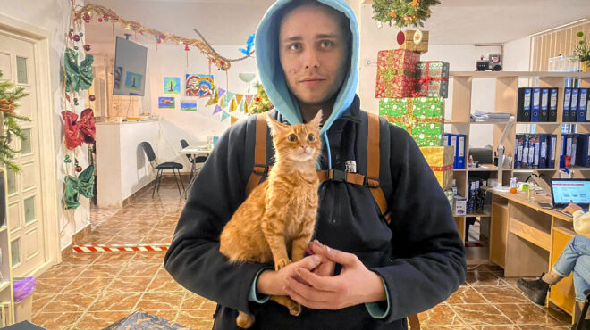 εφυγε-για-να-γλιτώσει-τον-πόλεμο-σώθη-563365972