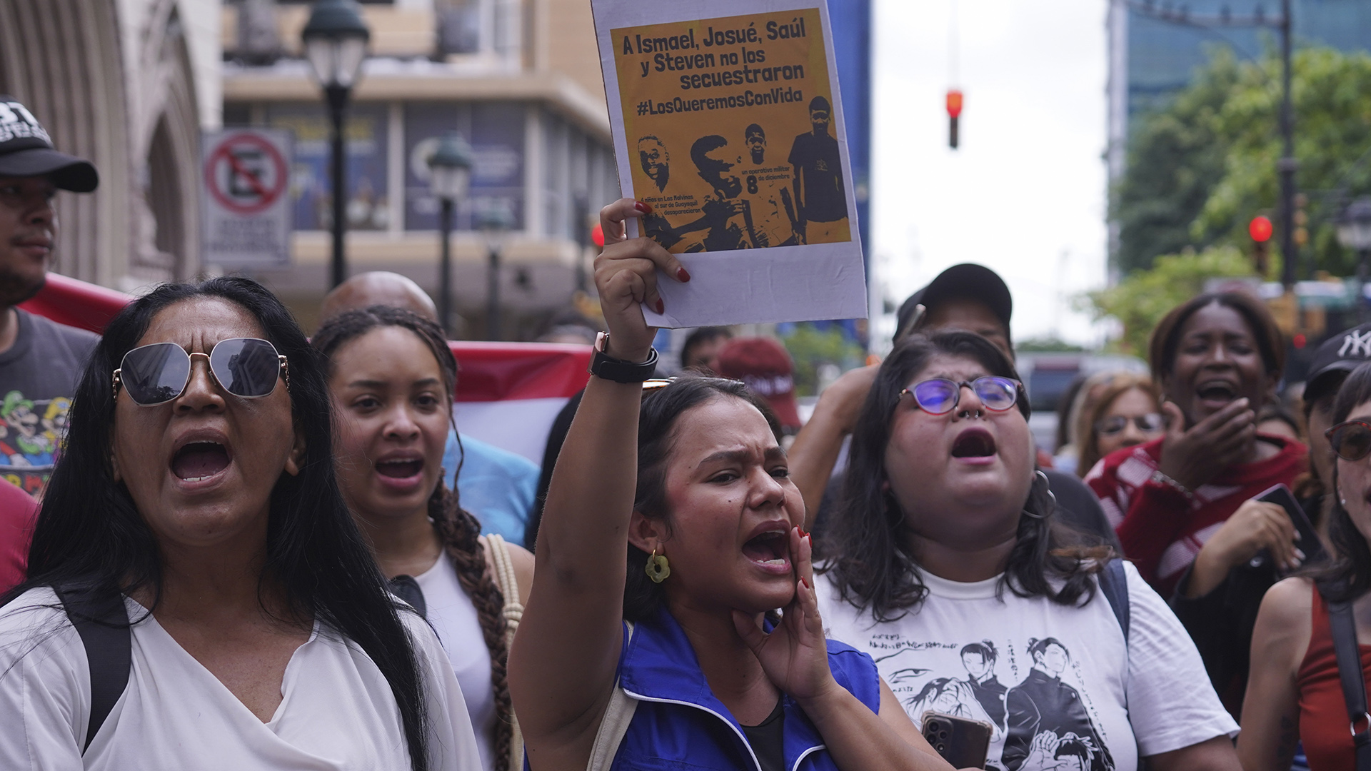 Ισημερινός: Θρίλερ με την εξαφάνιση τεσσάρων αγοριών – «Πού βρίσκονται;»-2