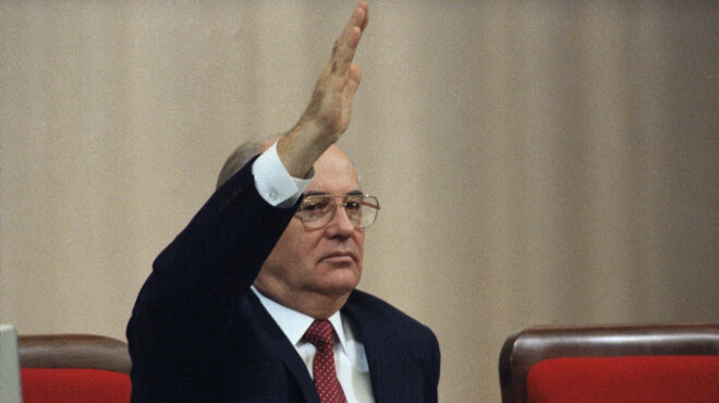 σαν-σήμερα-25-δεκεμβρίου-1991-διαλύεται-η-563389744