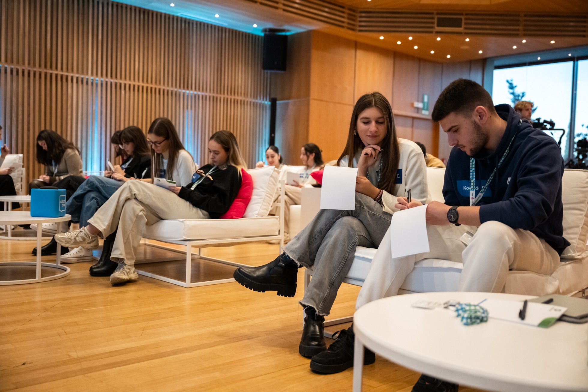 Πρόγραμμα Υποτροφιών COSMOTE: Για 23η χρονιά δίπλα στους νέους με κοινωνικές και οικονομικές δυσκολίες-2