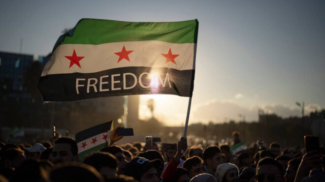 αναστολή-των-αιτήσεων-ασύλου-των-σύρω-563383675