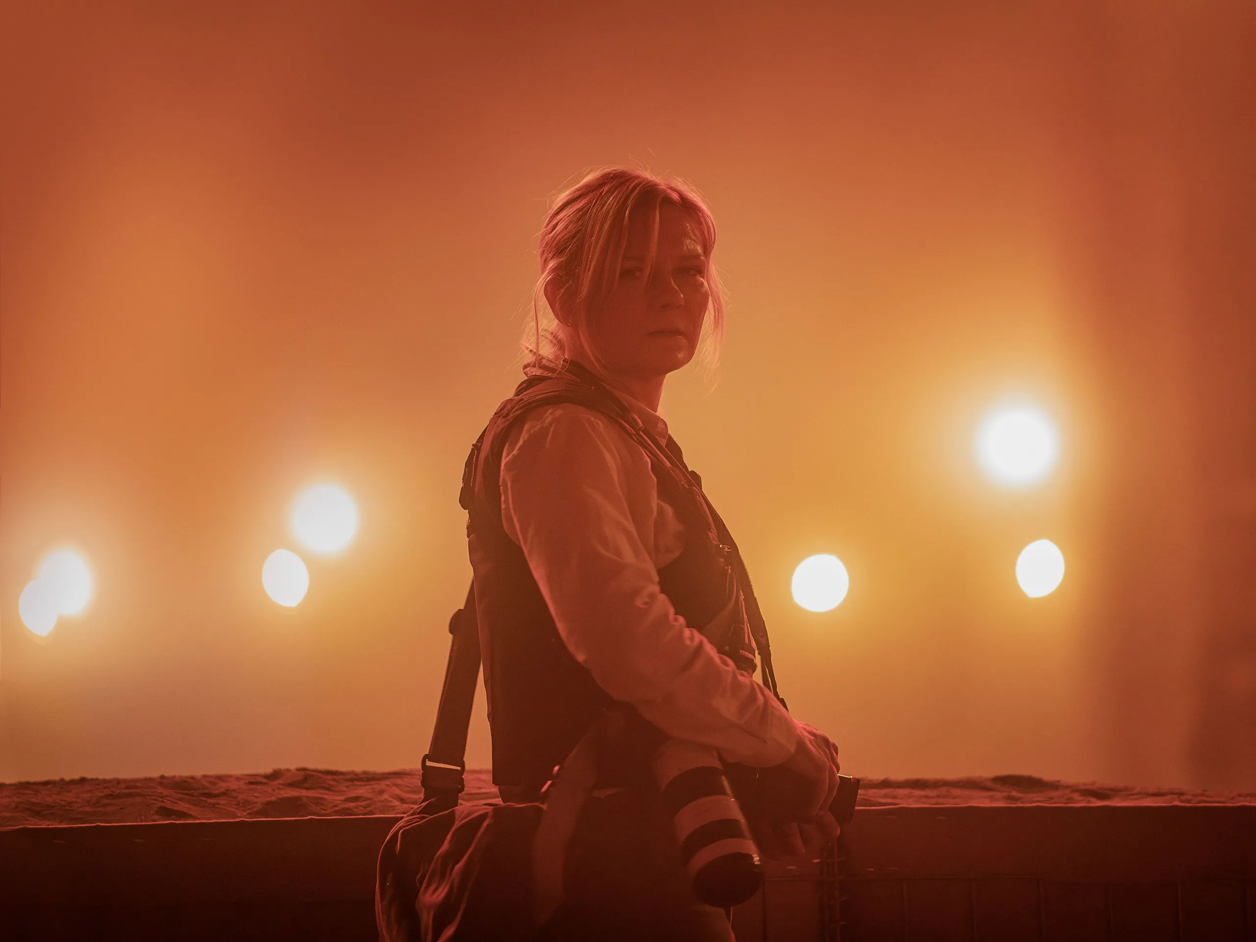 Ο απόλυτος τηλεοπτικός οδηγός των Χριστουγέννων: 3 σειρές & 3 ταινίες για να απολαύσεις μέσα στις γιορτές-4