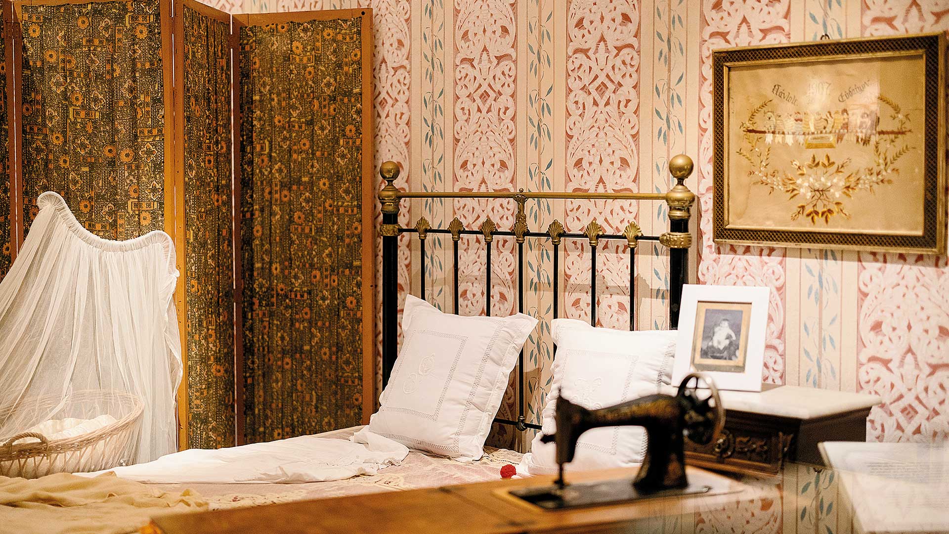 Τα νεοκλασικά της Ερμούπολης, γέφυρες ιστορίας και πολιτισμού-13