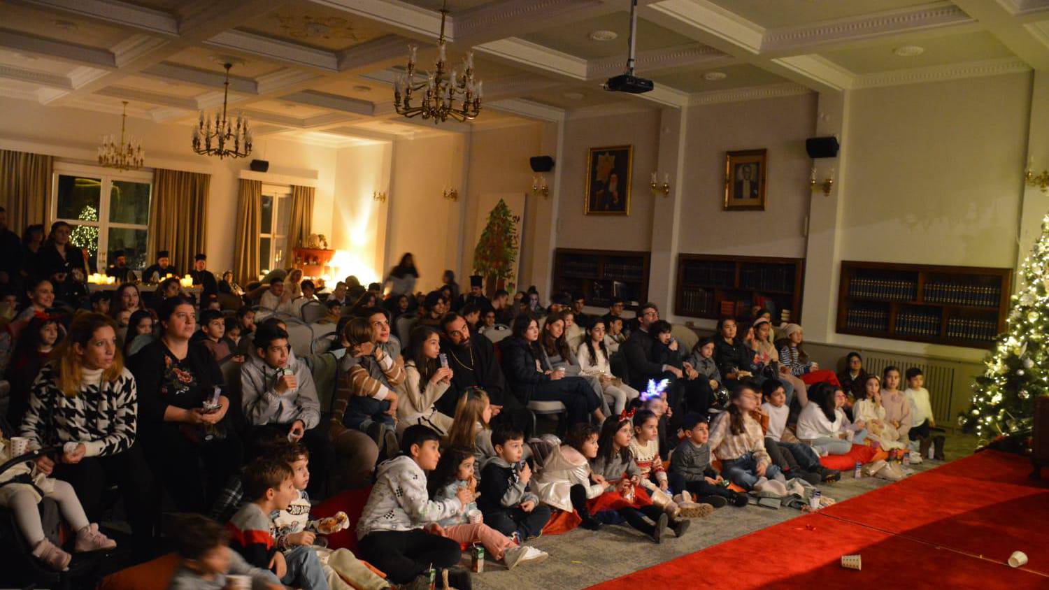 Κωνσταντινούπολη: Μια παιδική χριστουγεννιάτικη γιορτή στην Κοινότητα του Μεγάλου Ρεύματος-2