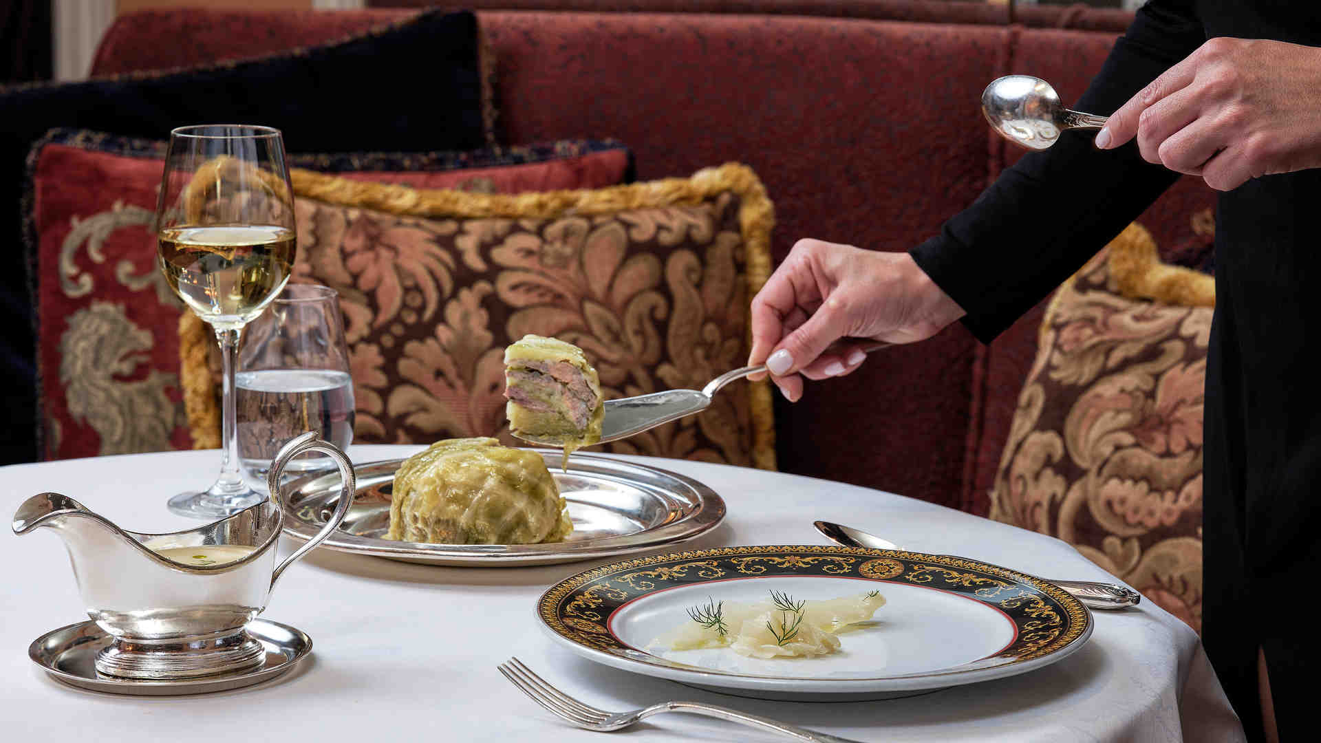 Λαχανοντολμάδες: το πιο comfort φαγητό του χειμώνα σε 5 μαγαζιά της Αθήνας-2