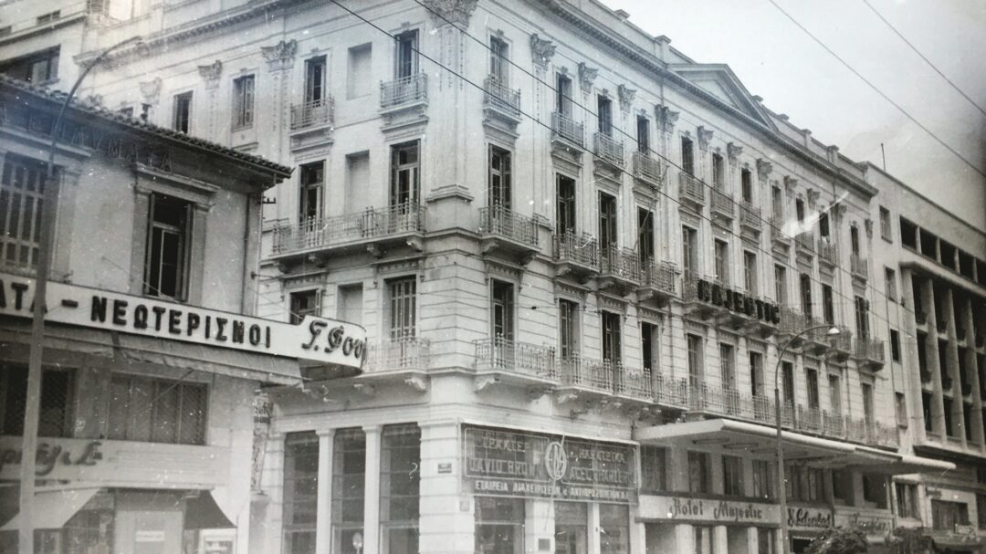 ανάπλαση-με-θέα-την-ακρόπολη-563355940