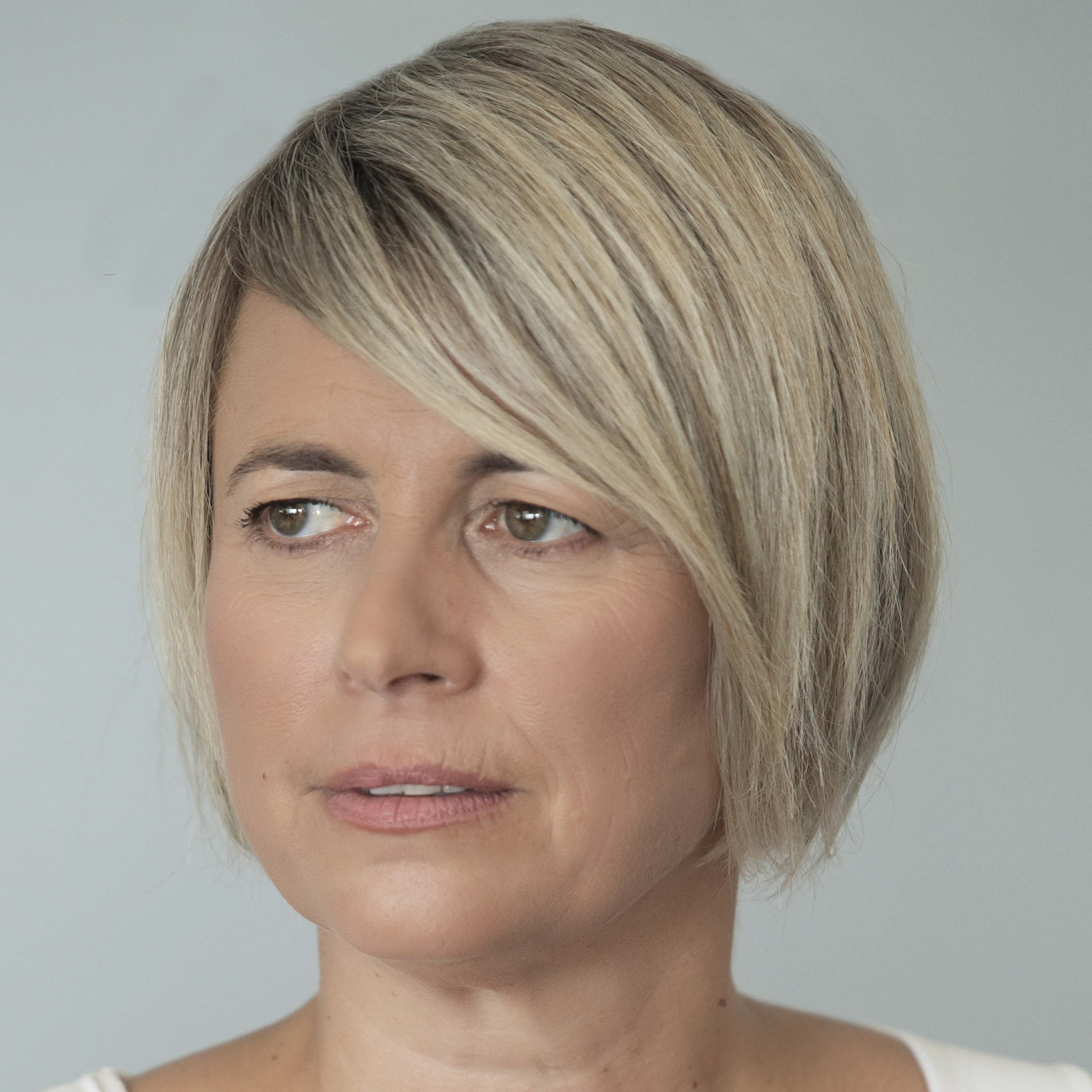 Ηλικιωμένες γυναίκες: Τα σιωπηλά θύματα της ενδοοικογενειακής βίας-3