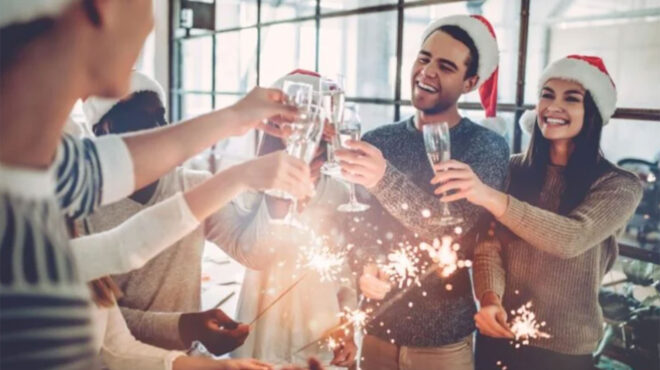 οδηγός-επιβίωσης-για-χριστουγεννιάτ-563363326