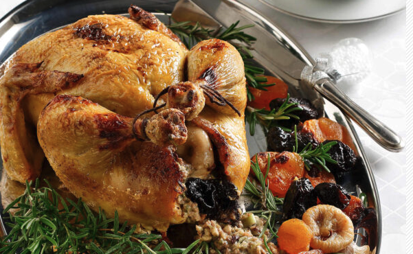 κόκορας-γεμιστός-με-τραχανά-και-ξερά-φ-563380192