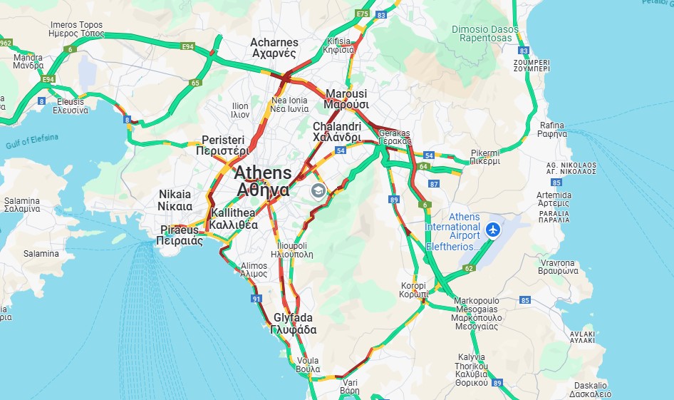 Μετ’ εμποδίων η κίνηση στους δρόμους – Στο «κόκκινο» η Αττική Οδός-1