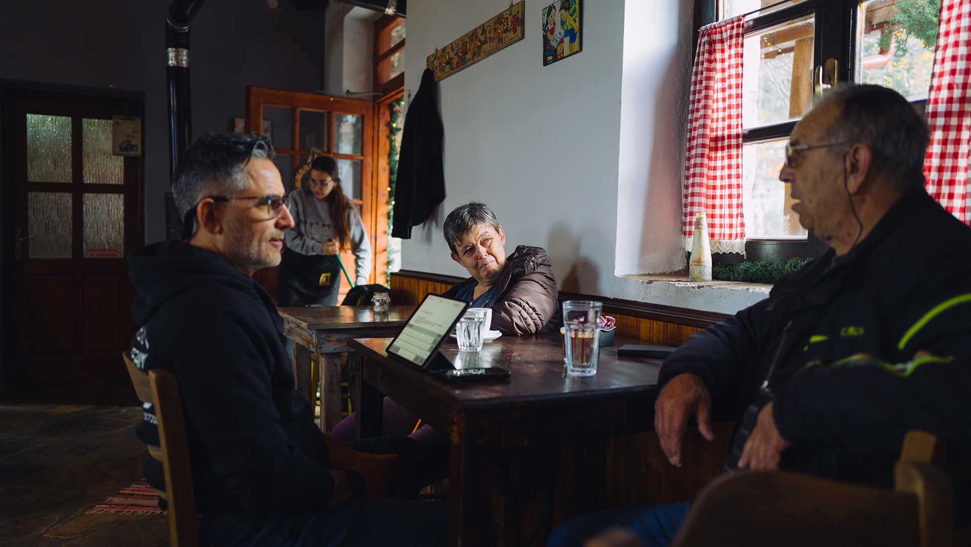 Η Βάργιανη είναι η αντι-σταρ του Παρνασσού -4