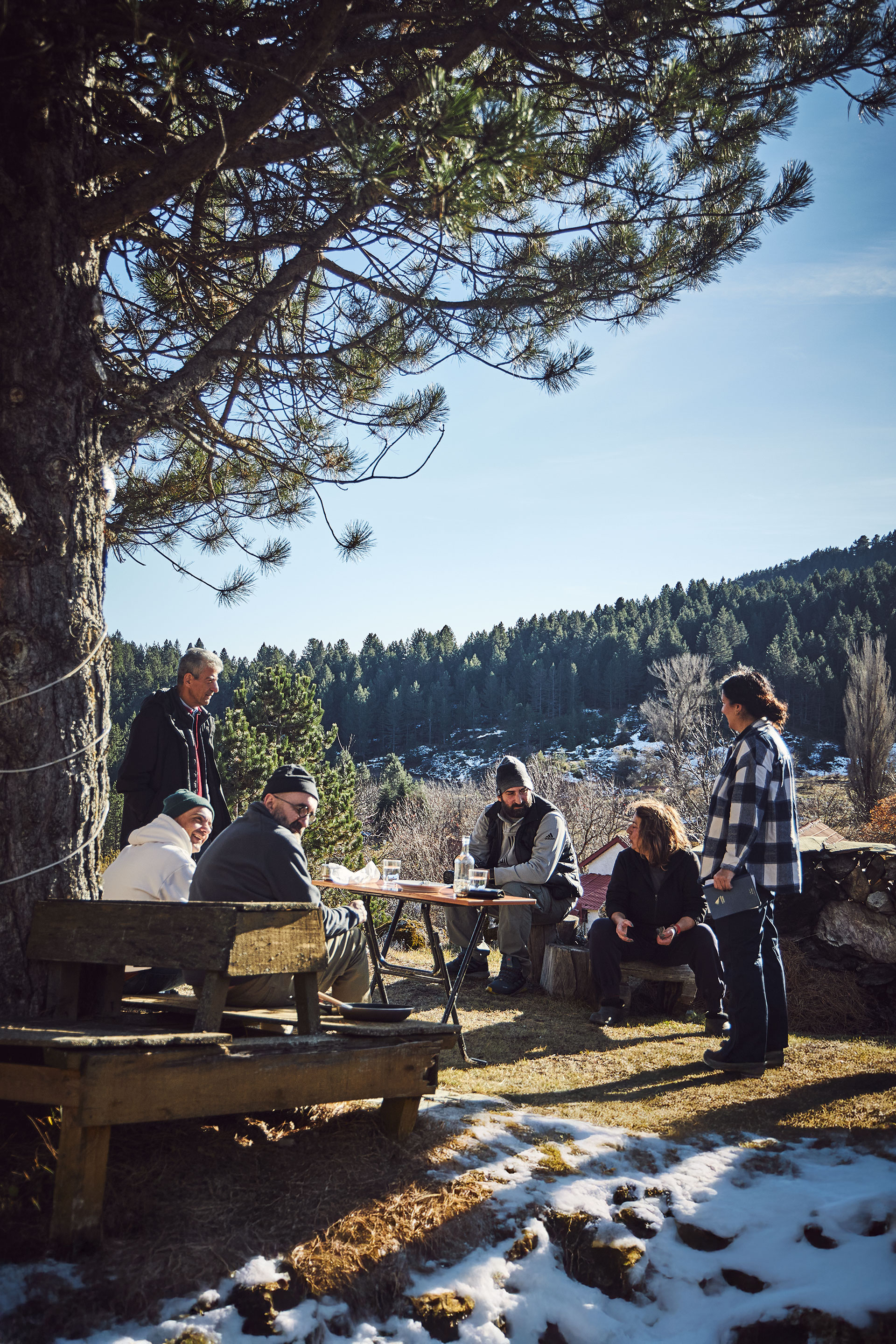 Μαγειρέψαμε σε μια βλάχικη καλύβα στο βουνό για τον Χριστουγεννιάτικο Γαστρονόμο-1
