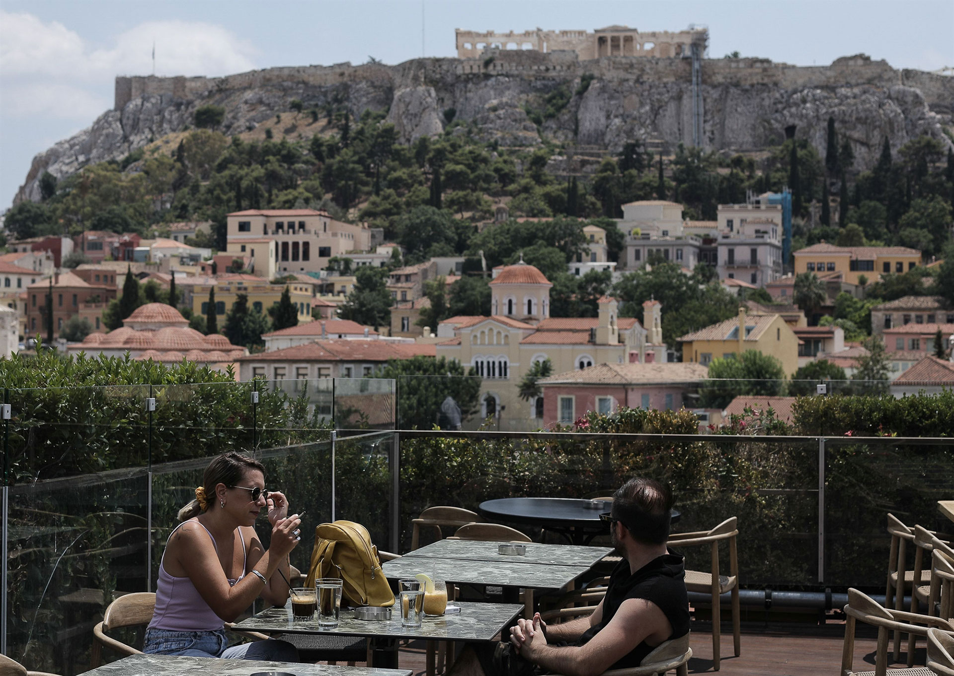 Στην Ελλάδα για φαγητό και διασκέδαση-1