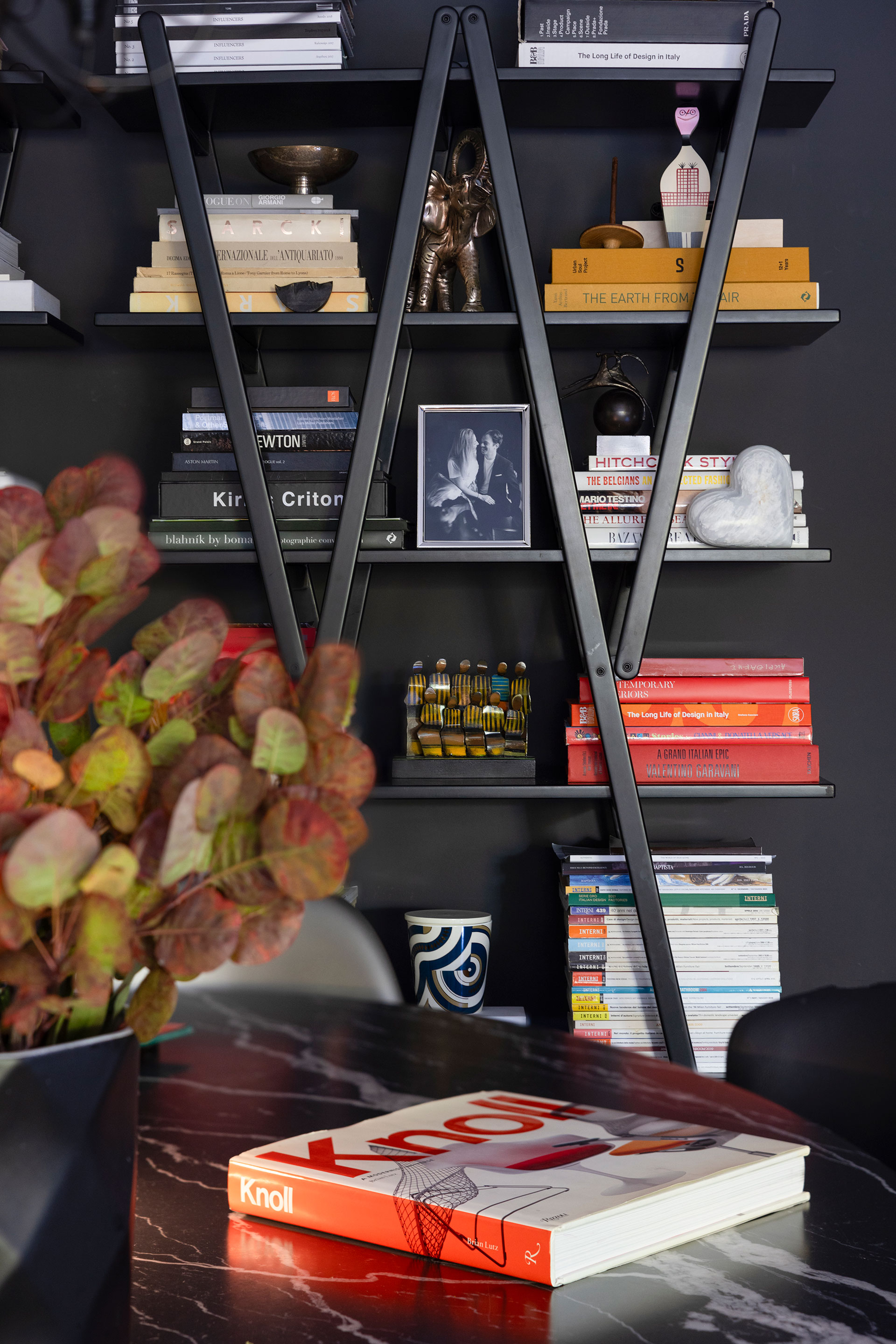 Μία μεζονέτα στο Κεφαλάρι γεμάτη εμβληματικά κομμάτια του ντιζάιν-7