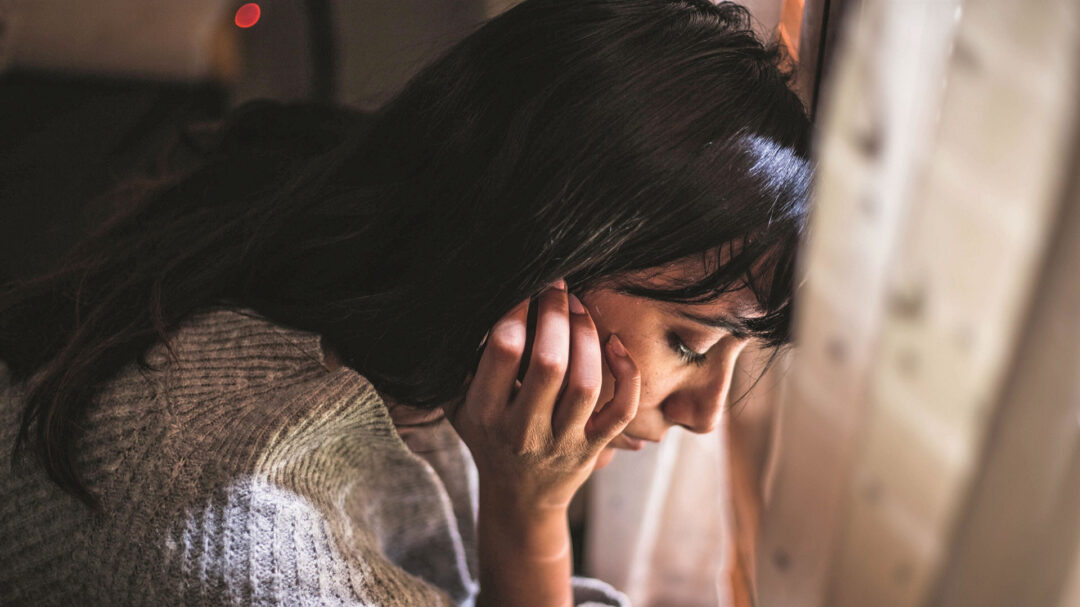 πέρα-από-το-πένθος-563368801