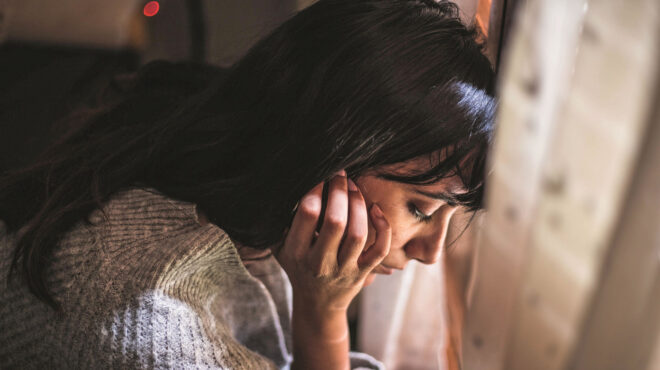 πέρα-από-το-πένθος-563368801