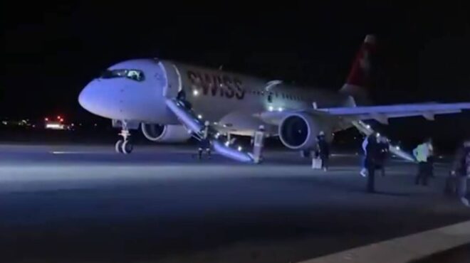 αυστρία-αναγκαστική-προσγείωση-πτήσ-563390065