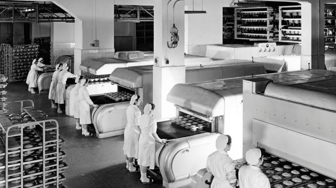 η-ιστορία-του-πανετόνε-του-κέικ-που-φου-563378647