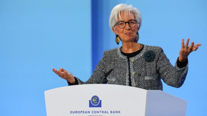 η-εκτ-προχώρησε-σε-νέα-μείωση-επιτοκίω-563371687