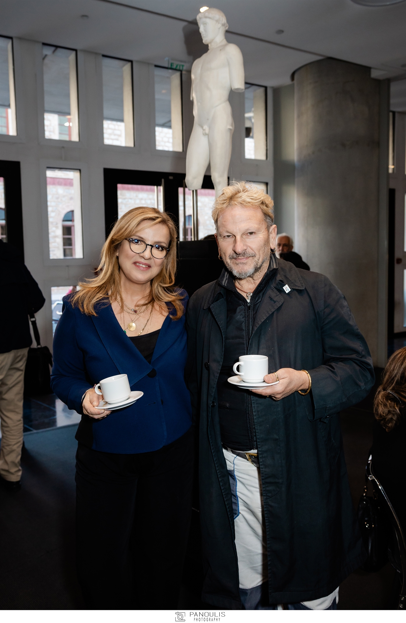 Η Βάνα Ξένου «φέρνει» ξανά την ιερότητα στην Ελευσίνα με μια έκθεση το 2025-1