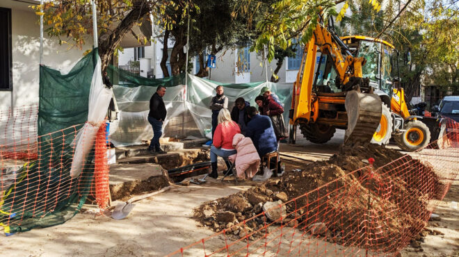 οχι-στον-λάνθιμο-για-γύρισμα-στην-ακ-563368003