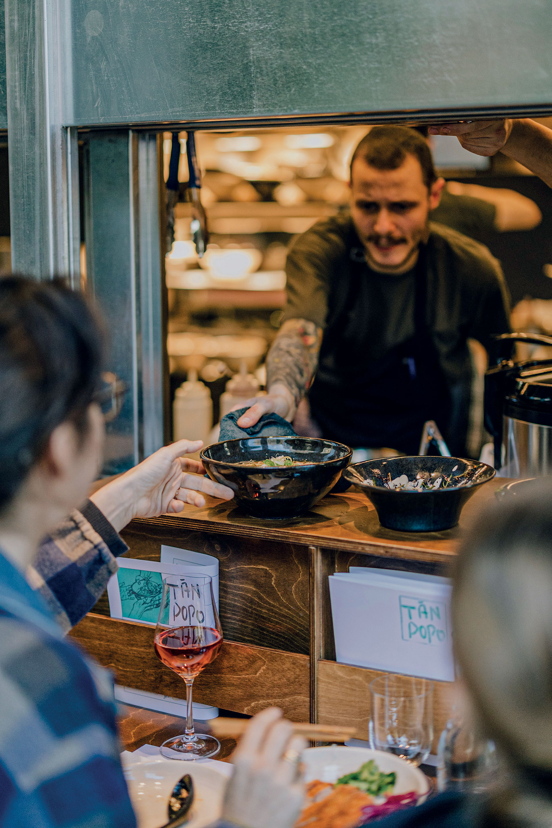 Συμβουλές και μυστικά για τις πιο νόστιμες γιορτές στην Αθήνα-11