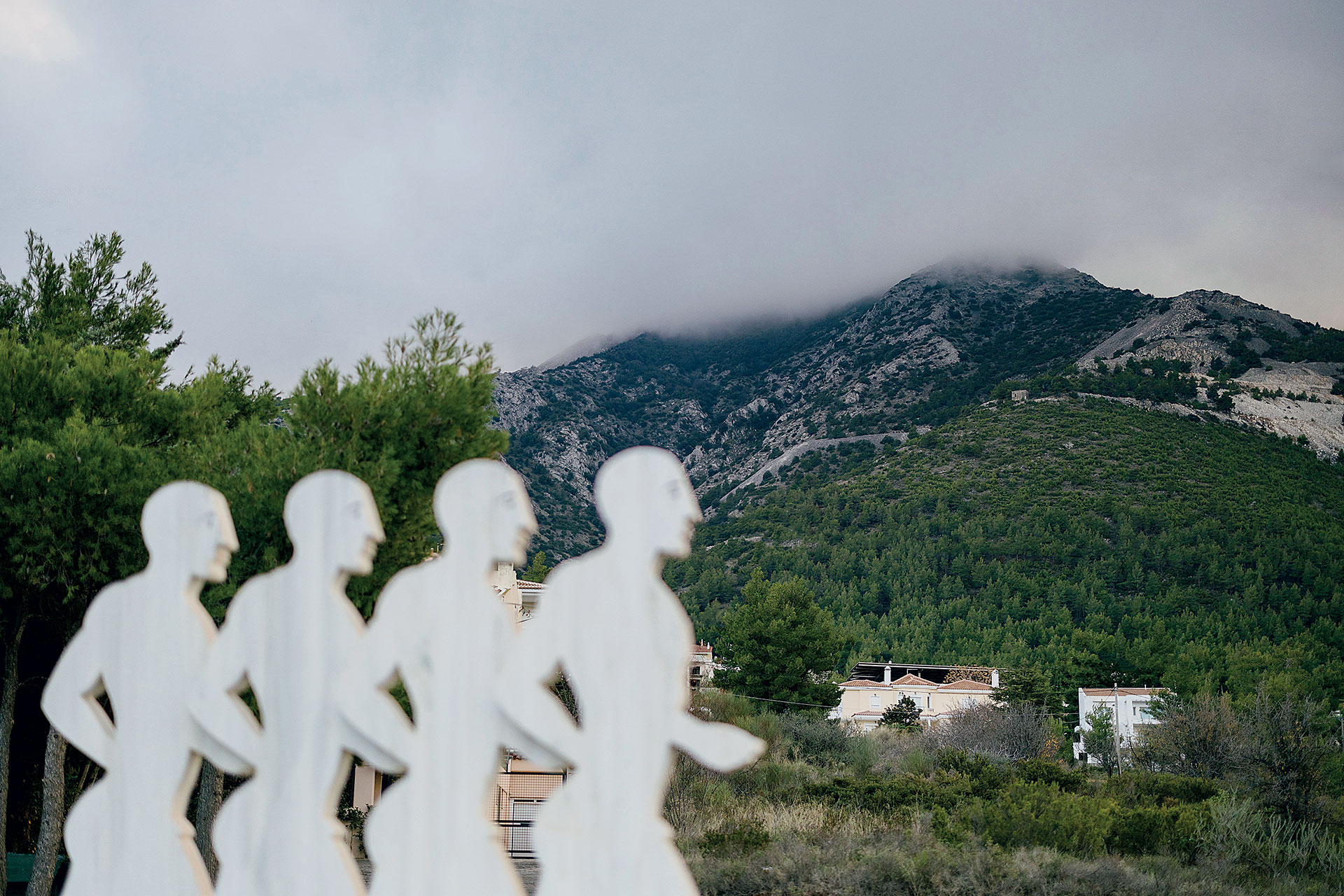 Στις ταβέρνες του Διονύσου, για παραδοσιακό αρνάκι στη γάστρα-2