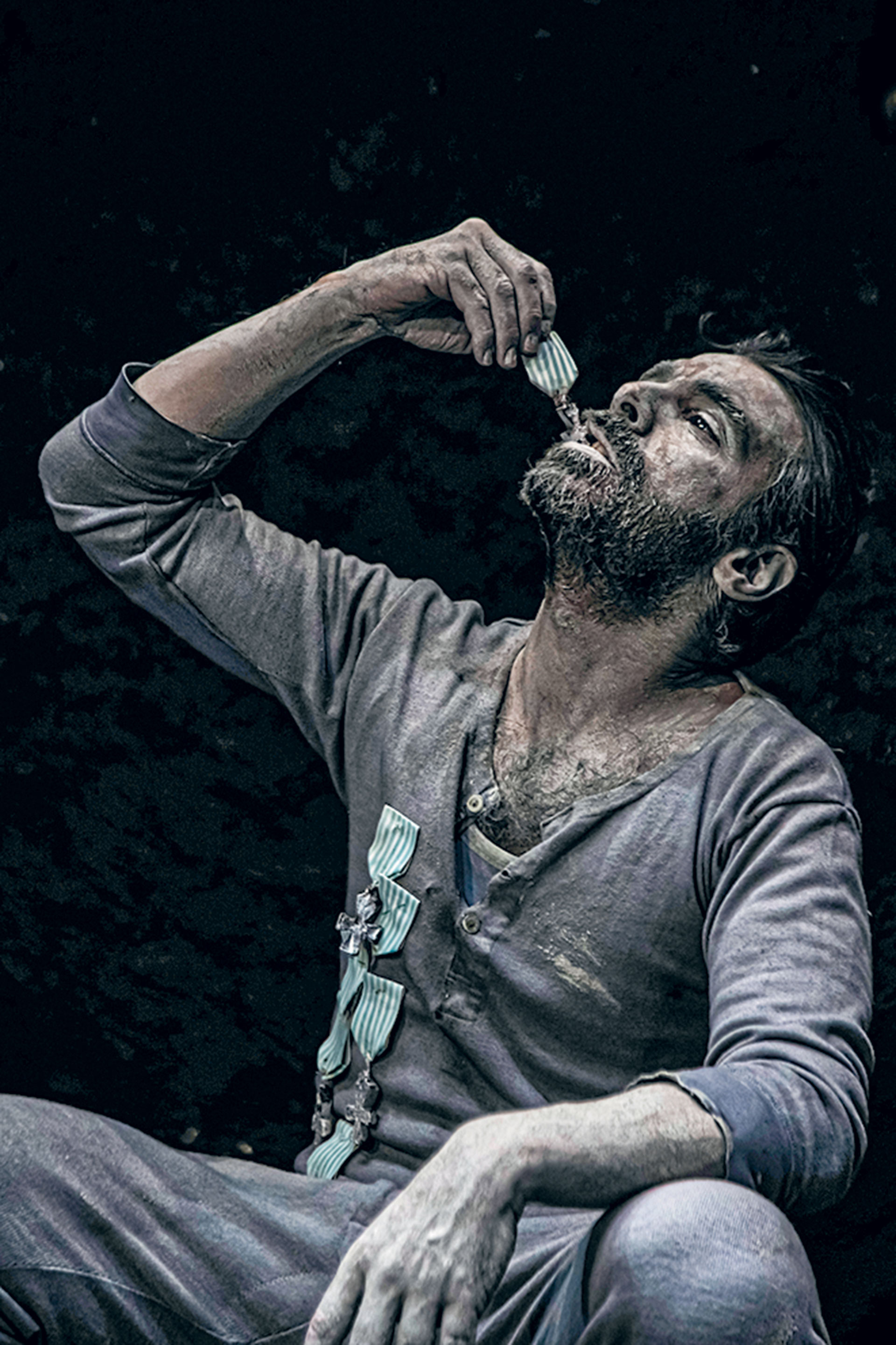 Τα «ζόμπι» που γυρίζουν από τη φρίκη του πολέμου-3