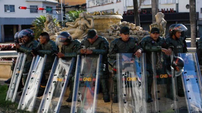 βενεζουέλα-αργεντινός-αξιωματούχος-563393179