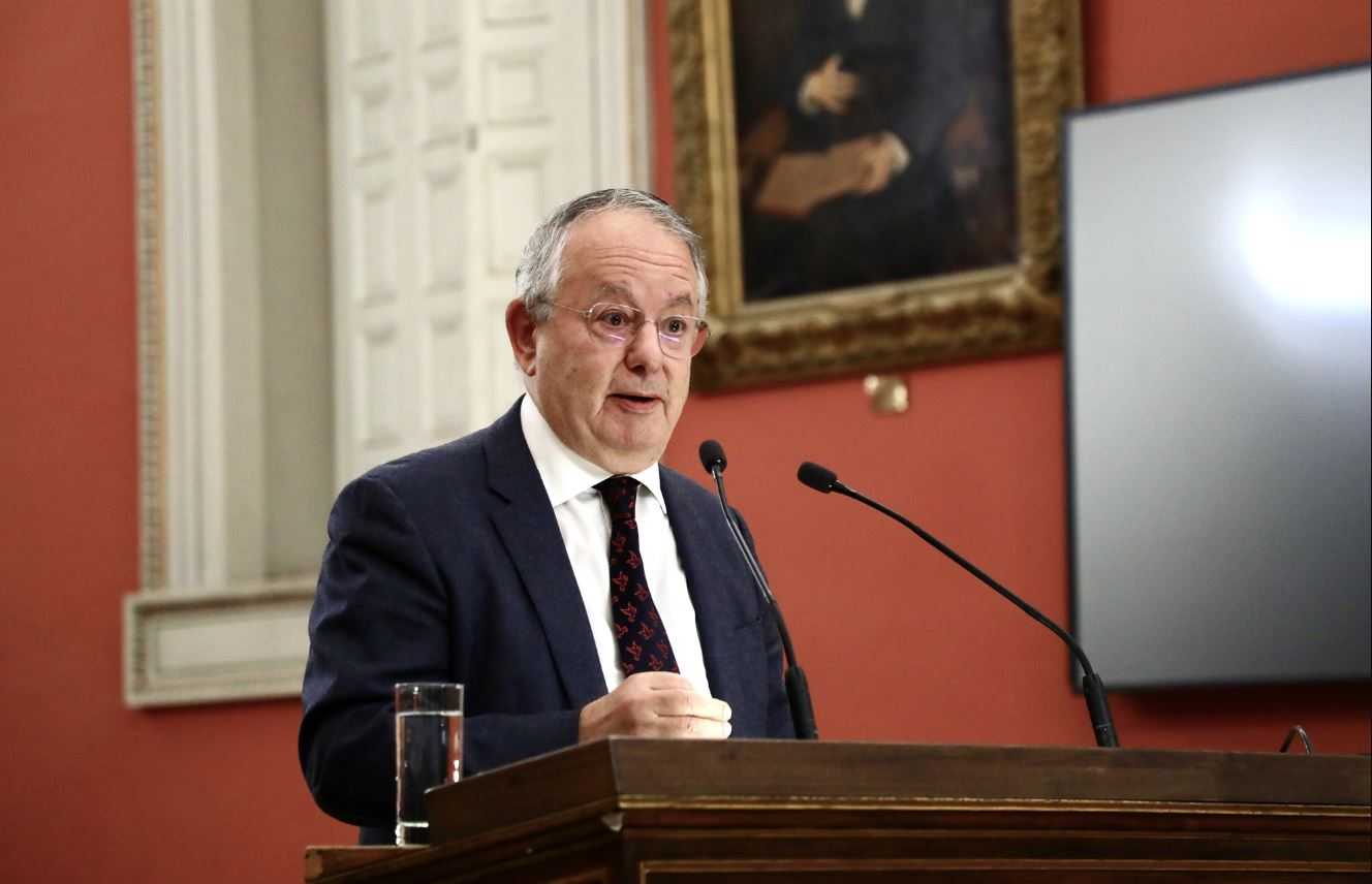 Χρειαζόμαστε έναν πιο ισχυρό Πρόεδρο;-1