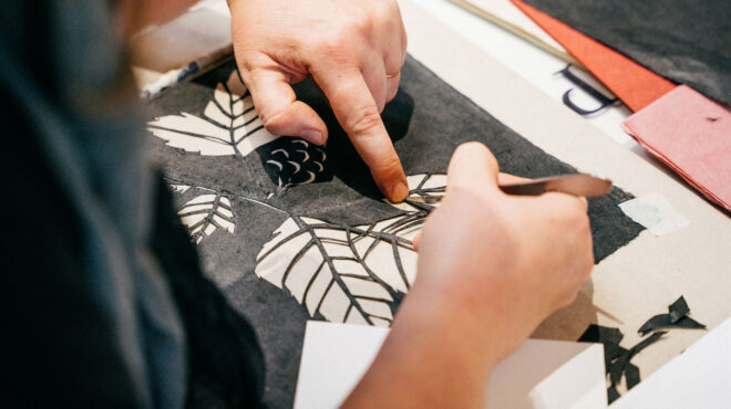 με-λένε-φοίβο-ακούω-και-στο-βάκχος-563375743